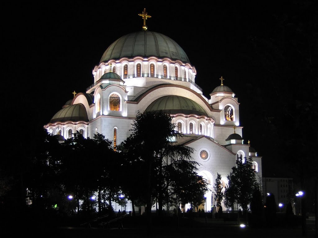 Храм Светог Саве ноћу~~~ Saint Sava Cathedral by night