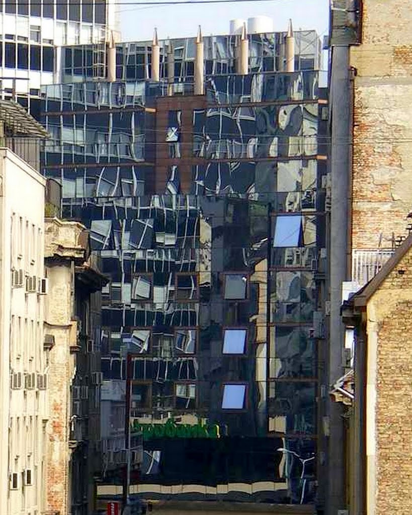 Belgrade contrasts 2