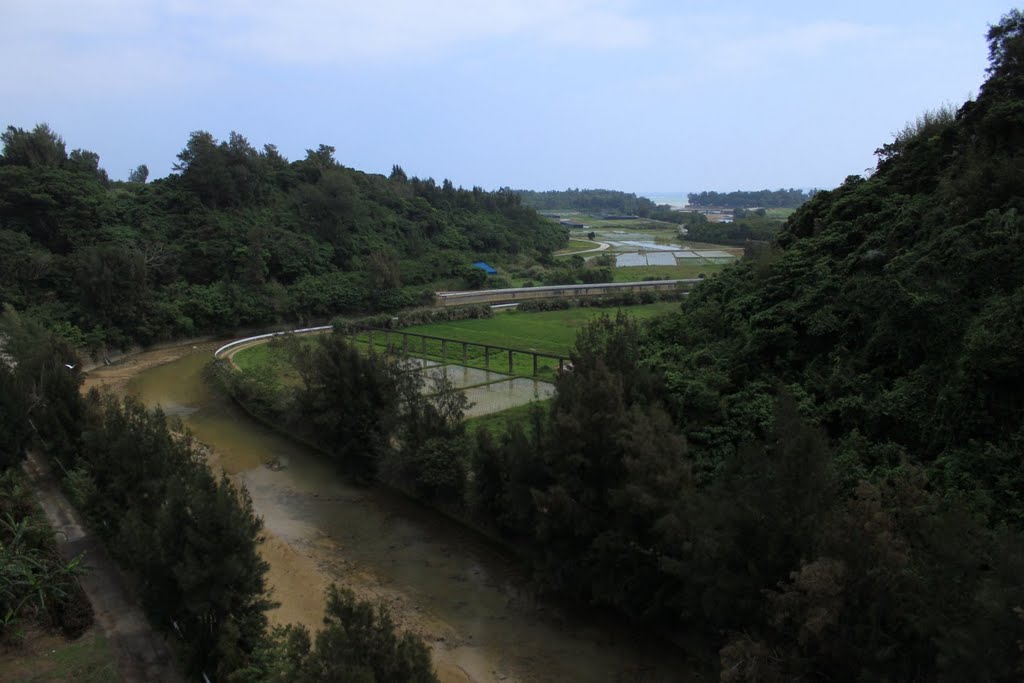億首川／沖縄県国頭郡金武町