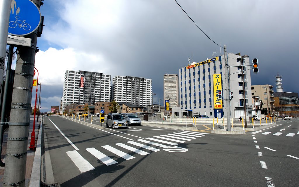 スーパーホテル山形駅西口店前交差点