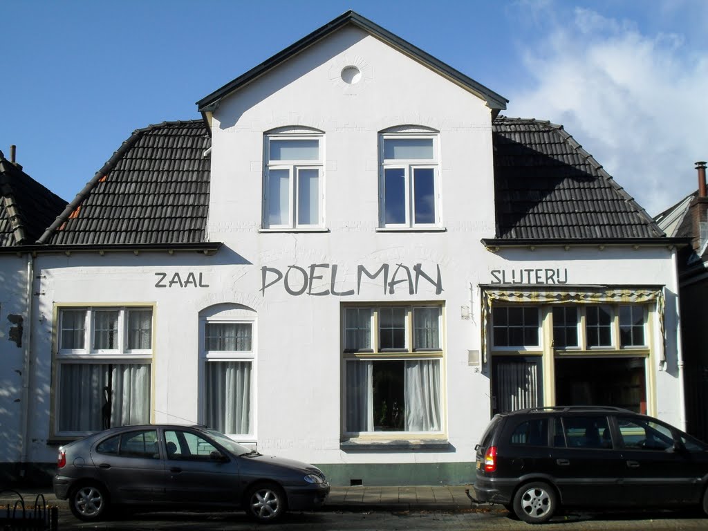 zaal POELMAN slijterij (okt. 2011)