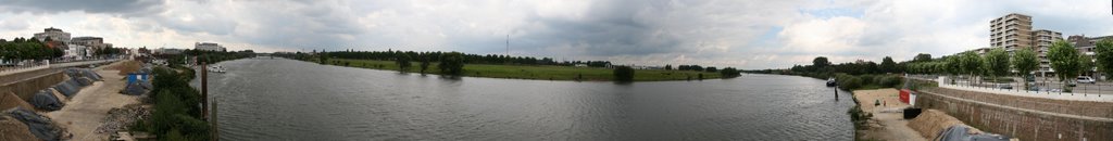 Venlo Maas wide Panorama