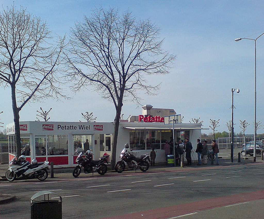 venlo maaskade