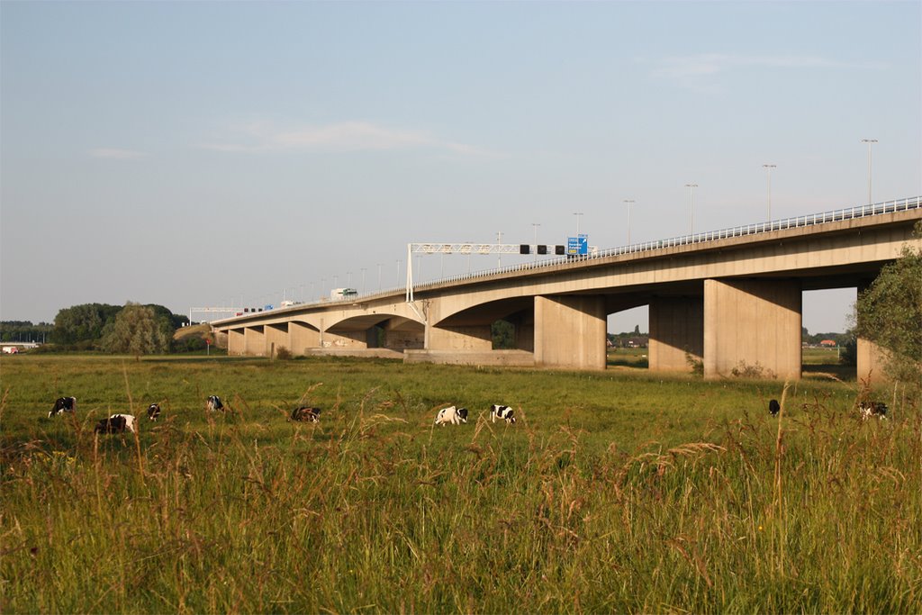 A1 over de  ijssel bij deventer