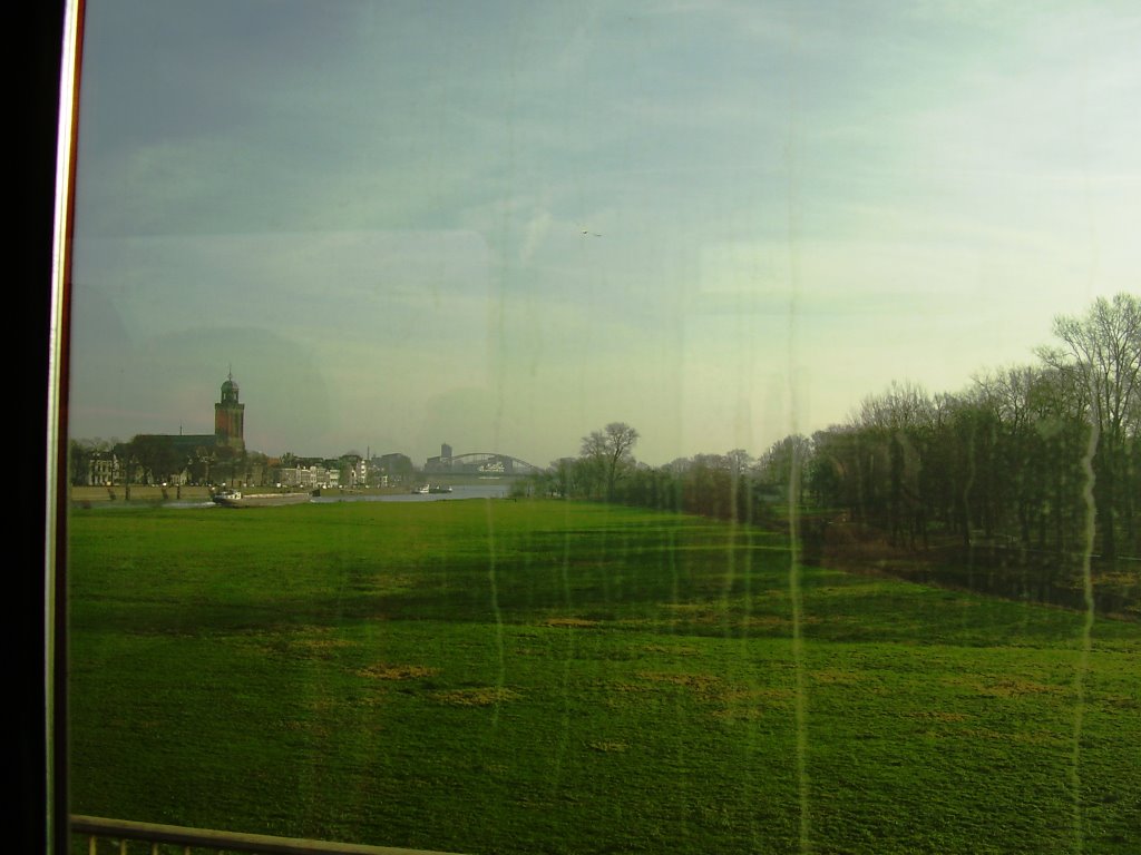 Deventer vanuit een trein