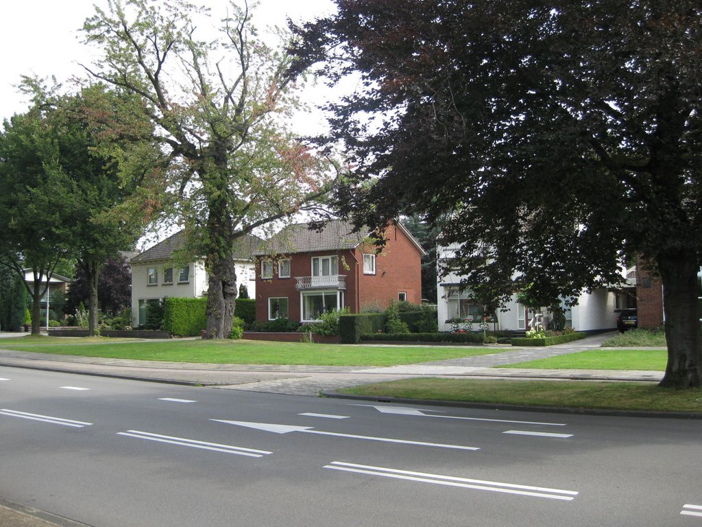 Phố và nhà ở Hengelo - Street and Houses in Hengelo