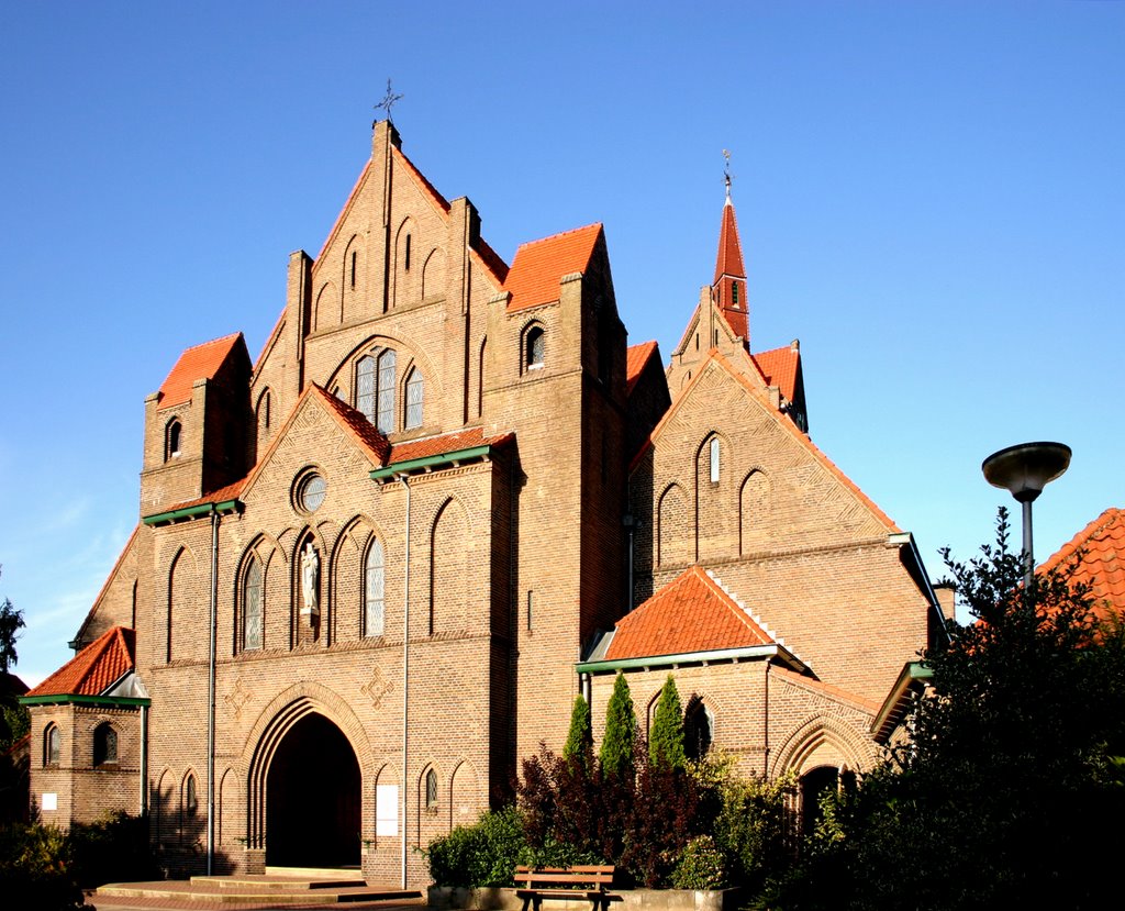 Hengelo(ov)/RK Kerk OLV van Altijddurende Bijstand
