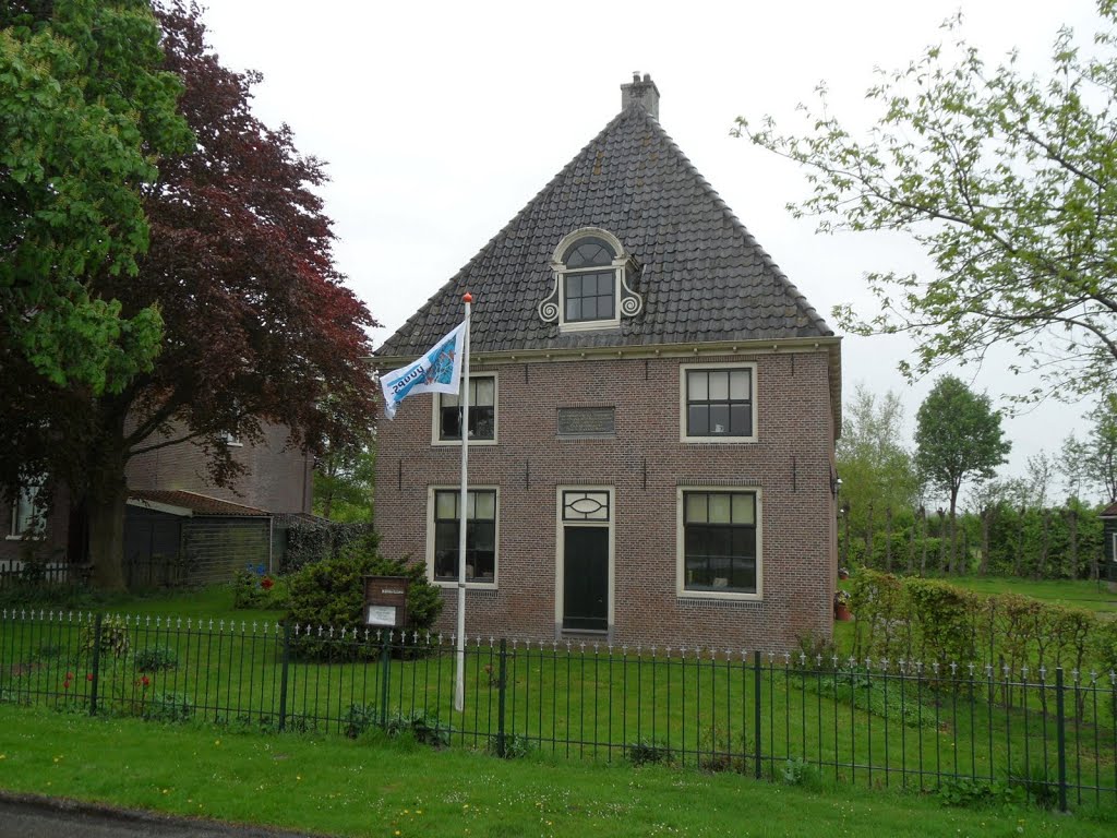 NL - Middenbeemster - Middenweg