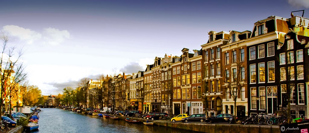 MI CANAL FAVORITO EN AMSTERDAM/   AMSTERDAM FAVORITE CHANNEL