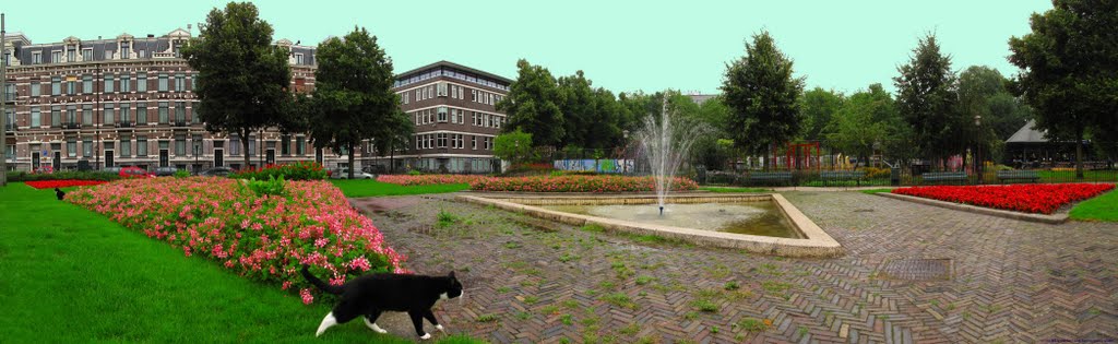 NED Amsterdam Tweede Wetering Plantsoen {in the rain} Panorama by KWOT
