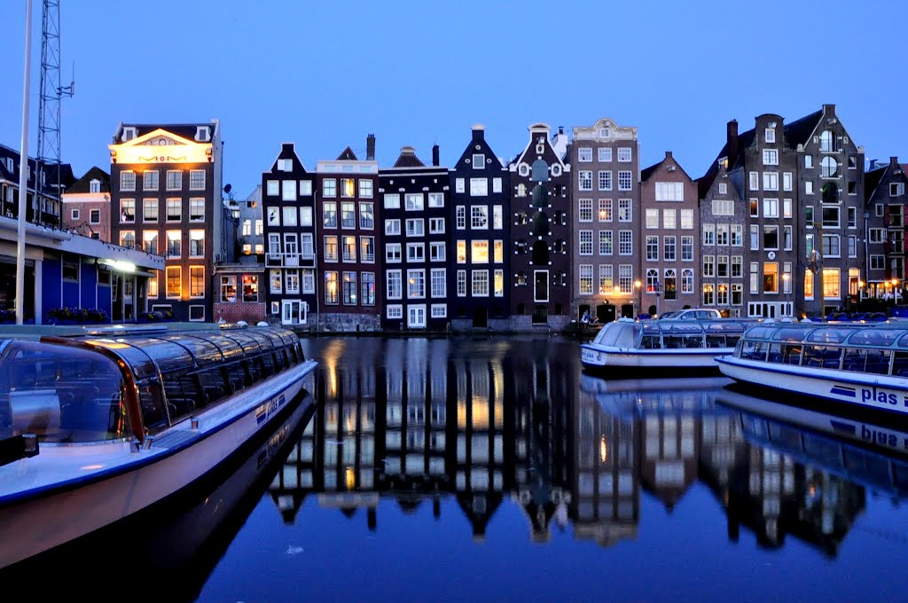 The Night at Amsterdam