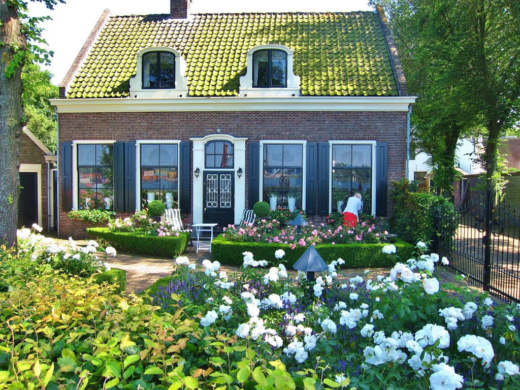 IJMUIDEN, DORP OUD VELSEN