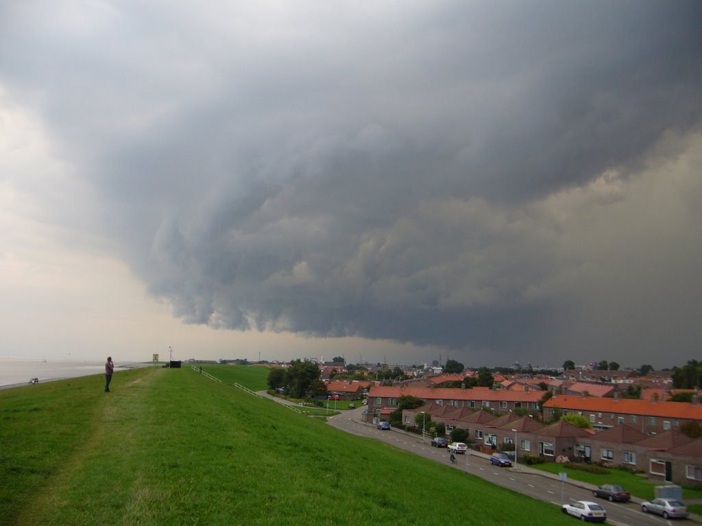 thunderstorm over Den Helder