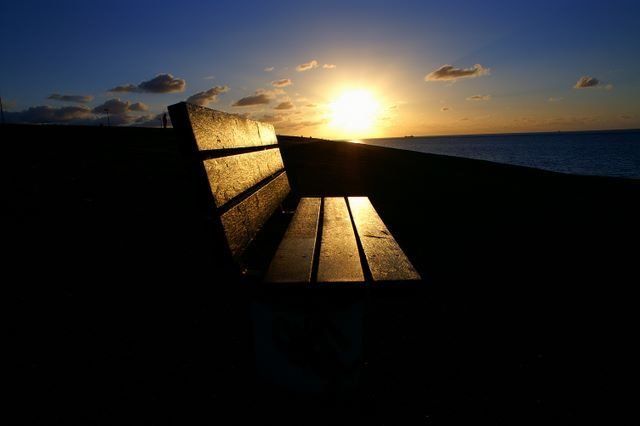 Bankje op Dijk Den Helder