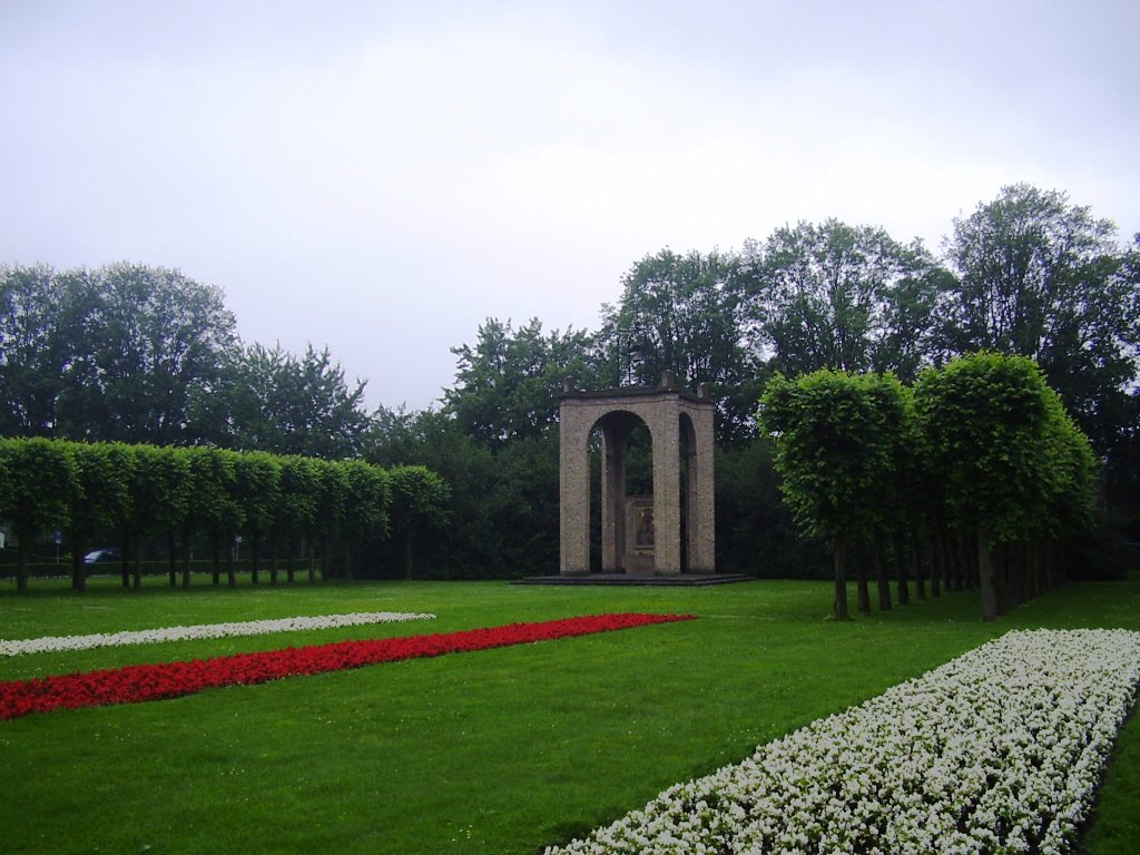 Herdenkingszuil Claudius Prinsenlaan