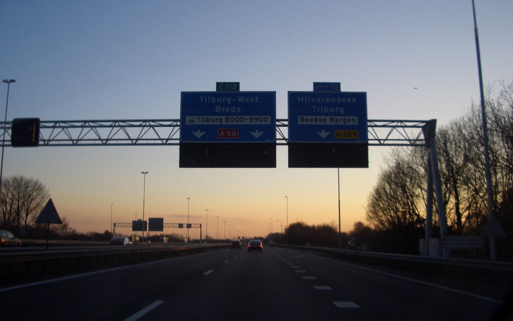 NL A58 afrit Hilvarenbeek