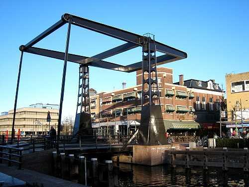 helmond brug