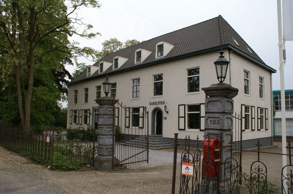 Huis Karelstein