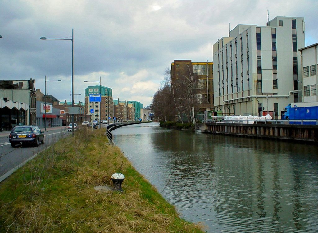 Zuid-Willemvaart, Kanaaldijk N.W., Helmond