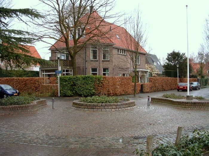 Pleintje, Emmastraat & Prins Bernhardlaan