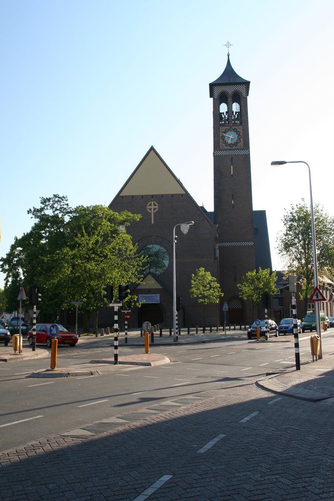 Antoniuskerk (1903); Kanaalstraat-Utrecht-Lombok