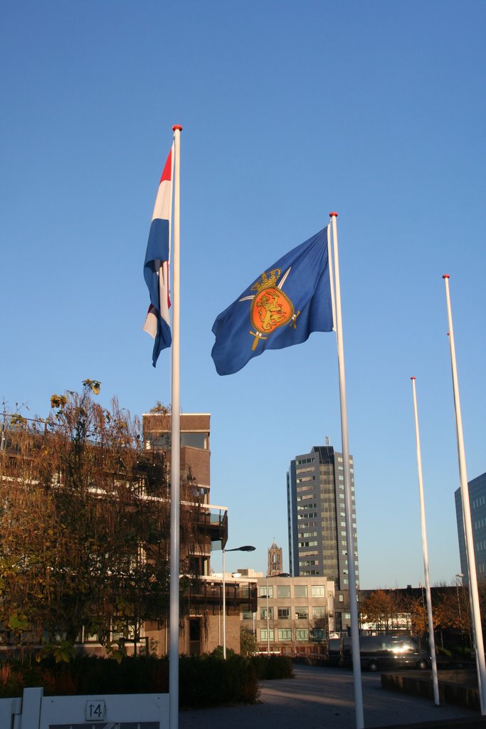 Vlaggen Lt. Gn. Knoopkazerne en Domtorentop; Utrecht