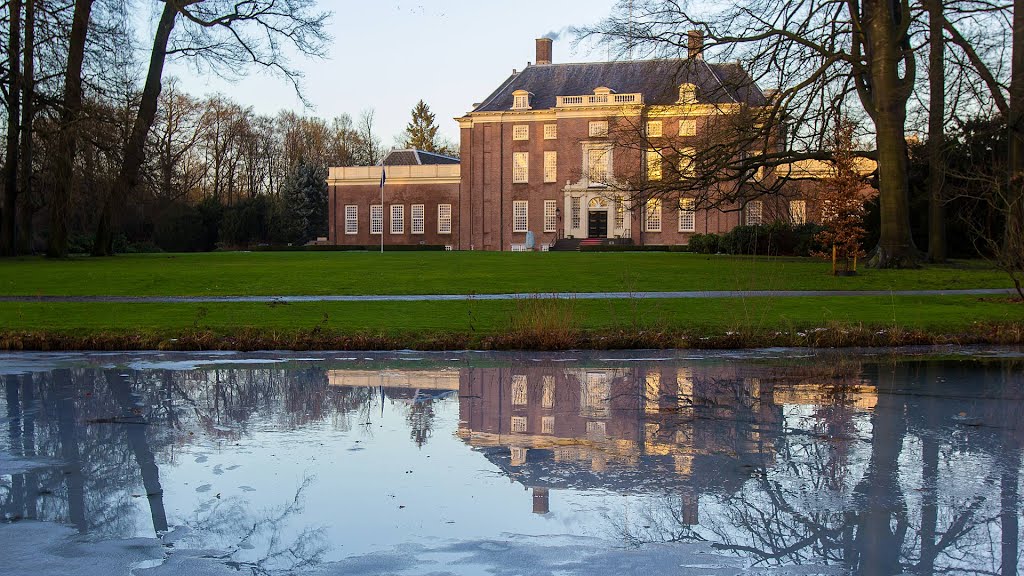 Cool Reflections on Slot Zeist