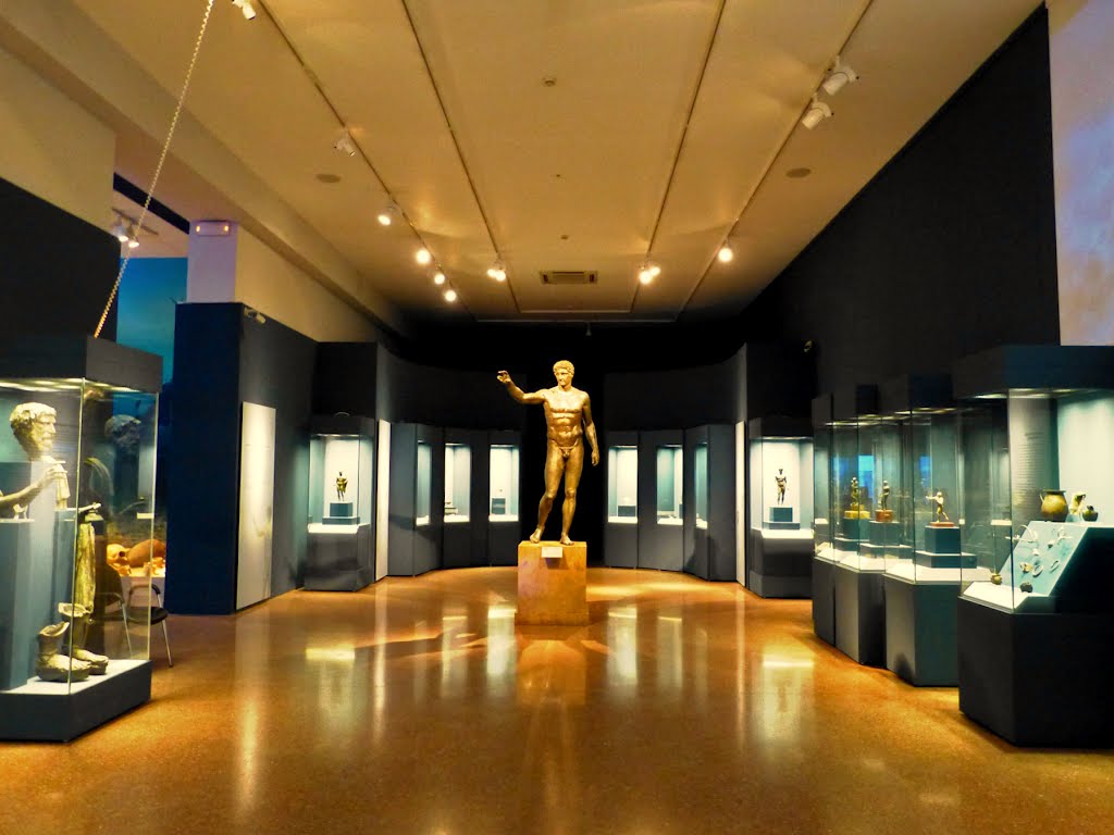 THE ANTIKYTHERA SHIPWRECK  The Antikythera Ephebe