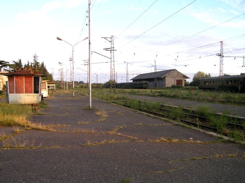 Перрон