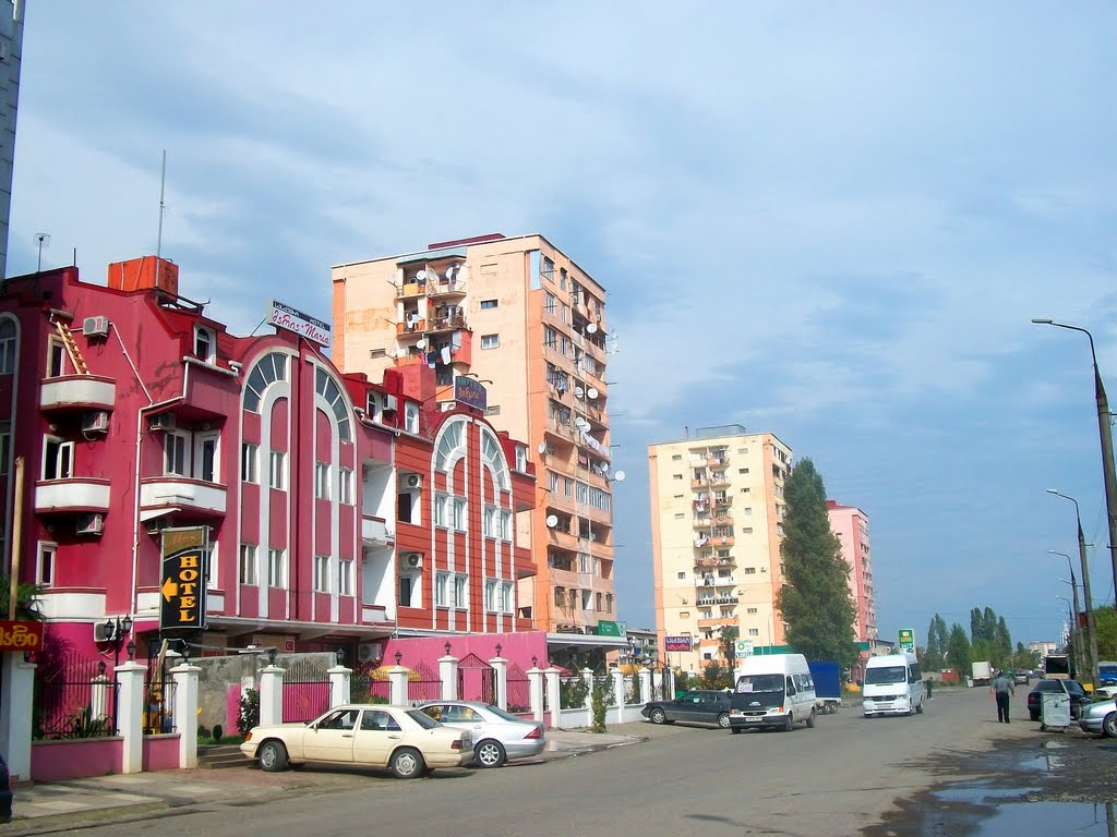 Leonidze street, Batumi