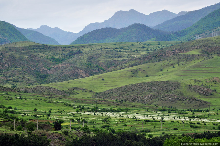 Mtkvari River Valley near Vardzia