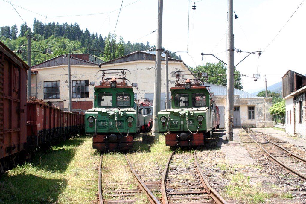 Borjomi, kisvasúti fűtőház - Depot of the narrow gauge railway in Borzhomi
