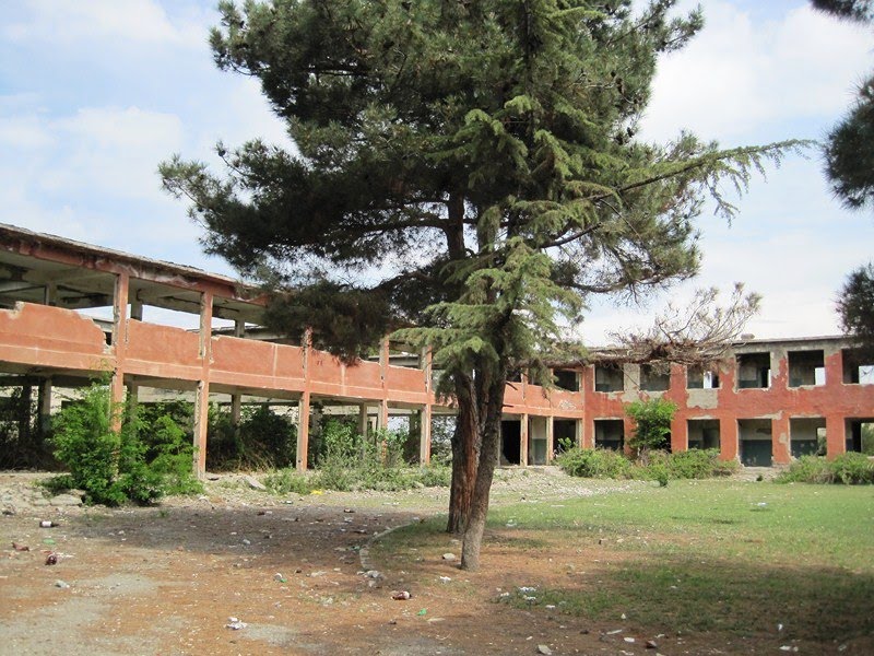 Gardabani. Ex-school