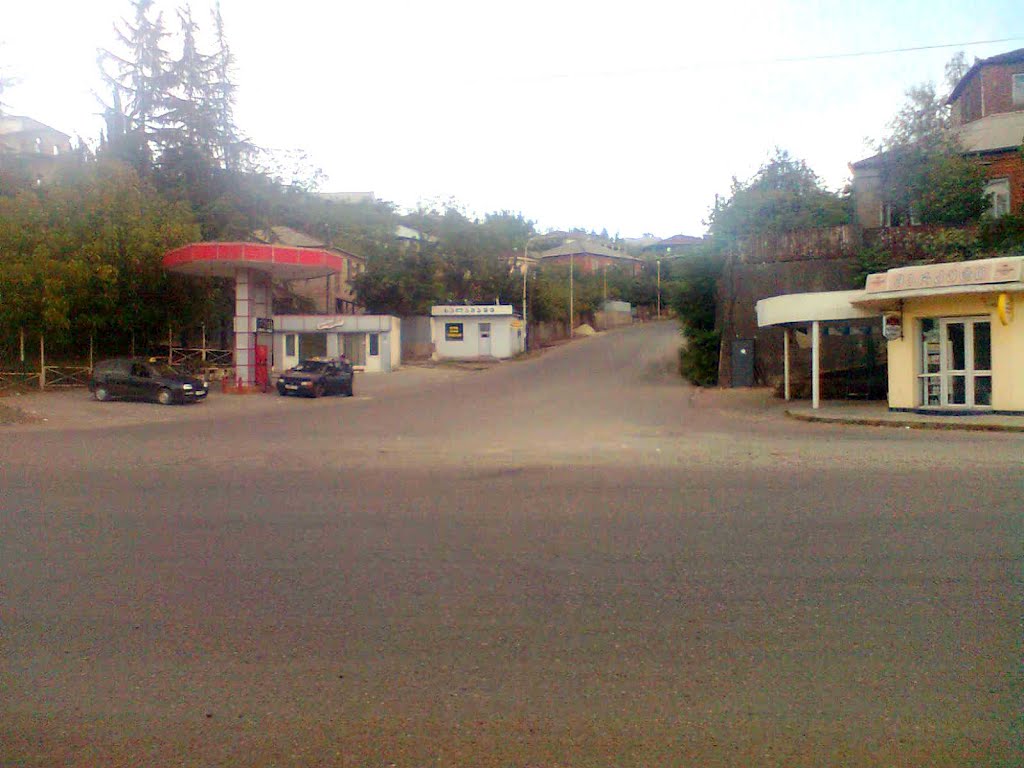 ზესტაფონი უზნაძის ქუჩა