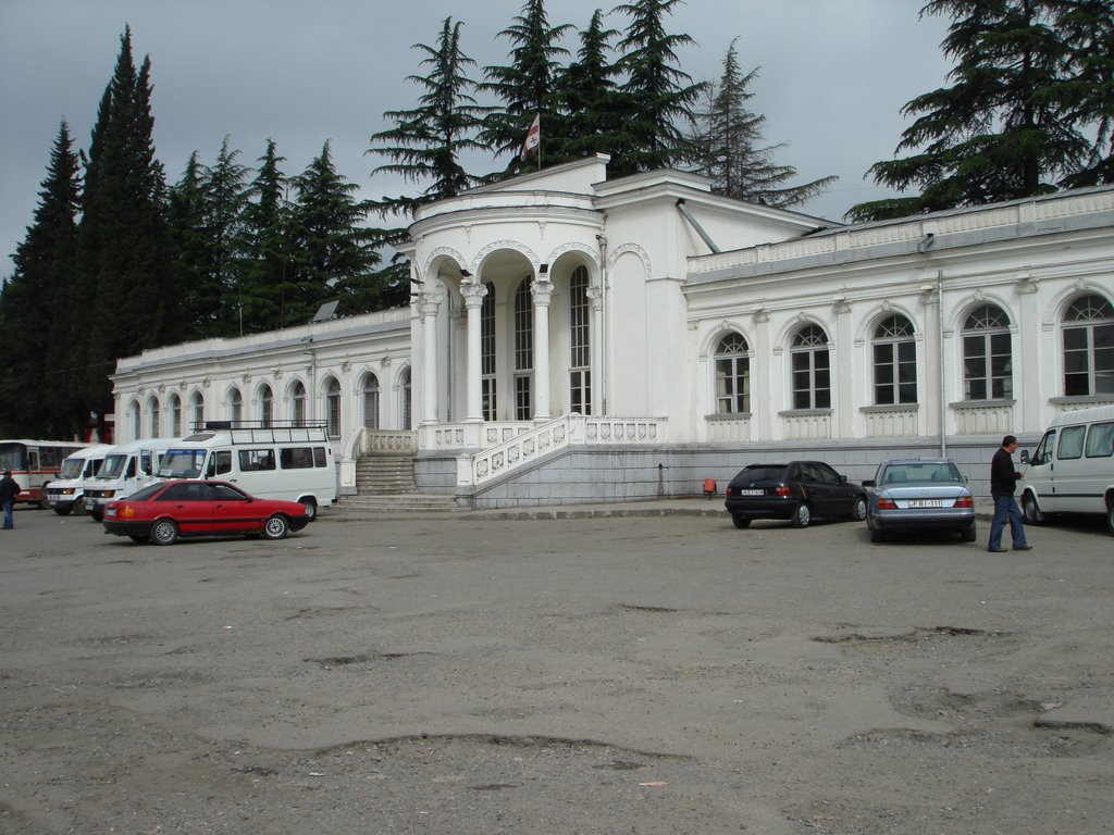 railway station zugdidi