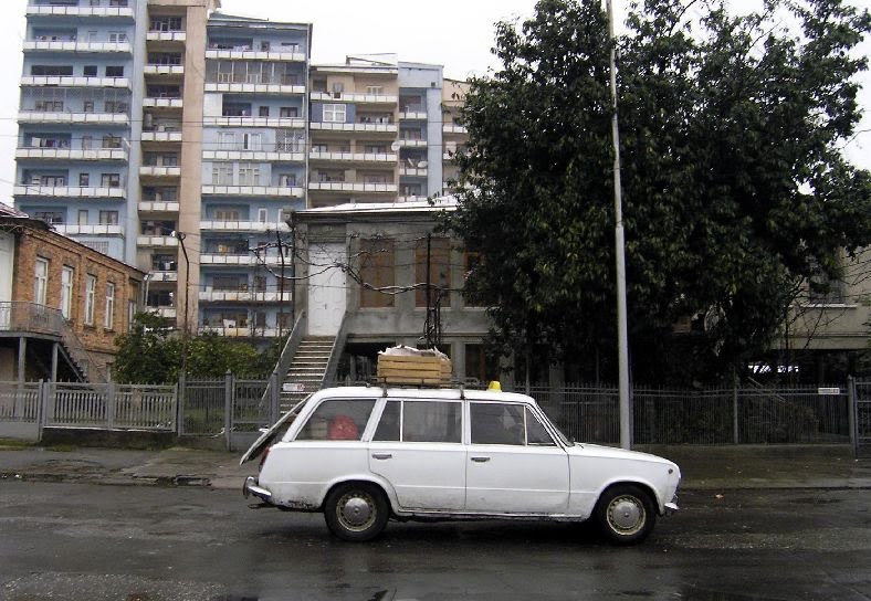 Zugdidi - Av. Roustaveli