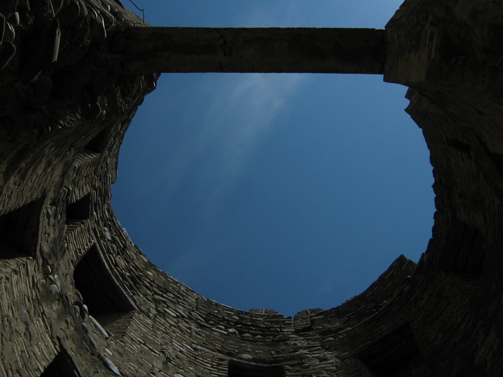 ქსნის ციხე/ksani castle. Shida Kartli region, Georgia