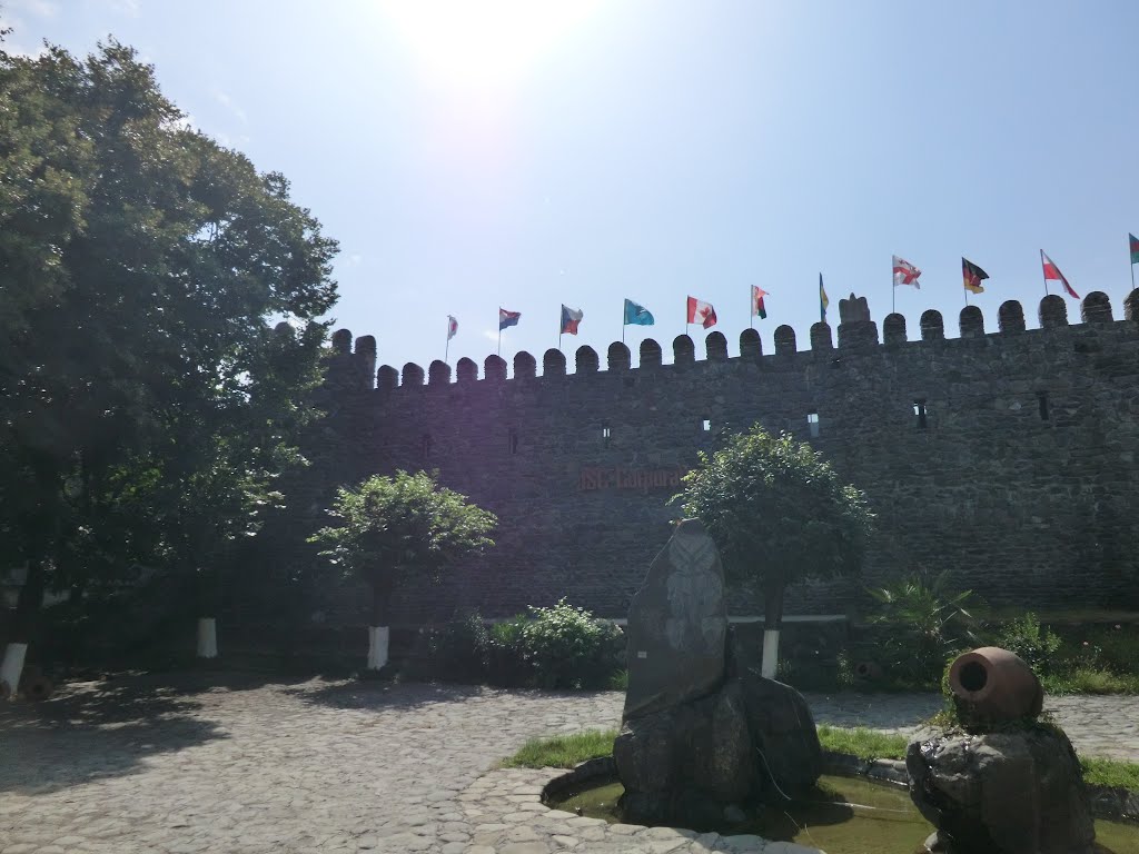 キンズマラウリ　ワイン工場