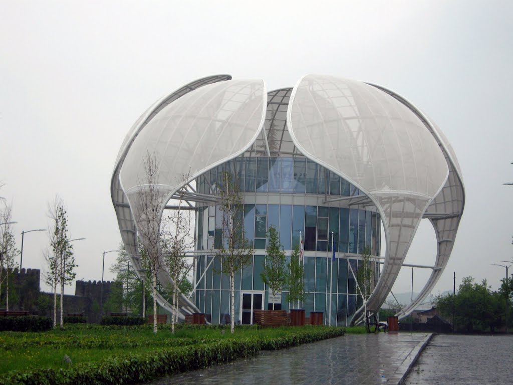 ყვარელი. იუსტიციის სახლი/Kvareli town. Public service hall. kakheti region, Georgia