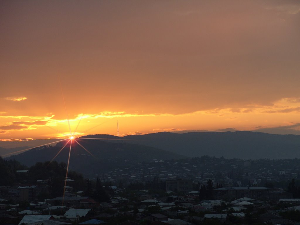 Kutaisi. Sunrise.