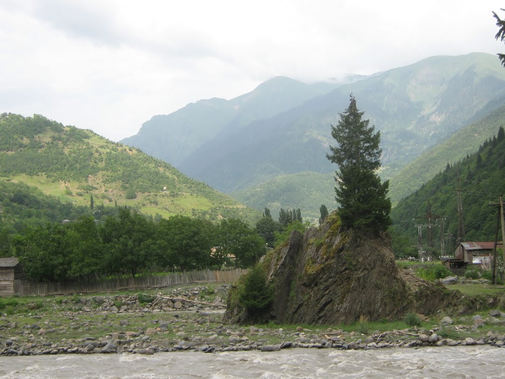 ლენტეხი/Lentekhi town. Svaneti region, Georgia