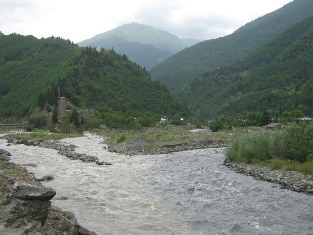 ლენტეხი/Lentekhi town. Svaneti region, Georgia