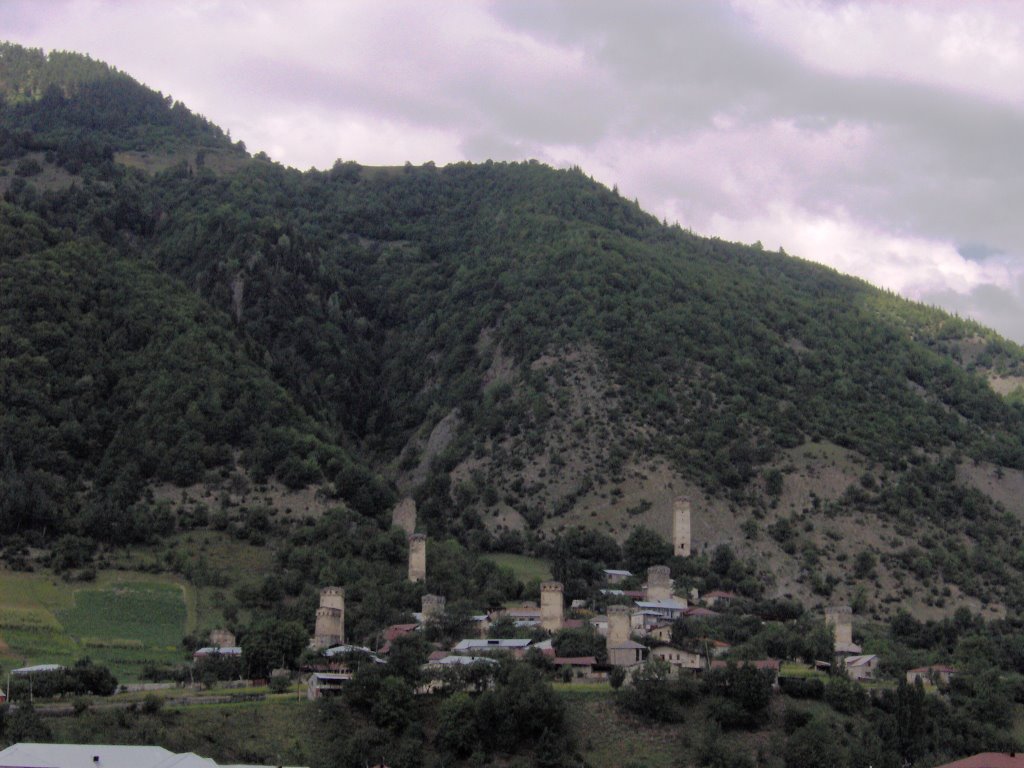 Svaneti, Mestia, Lagami