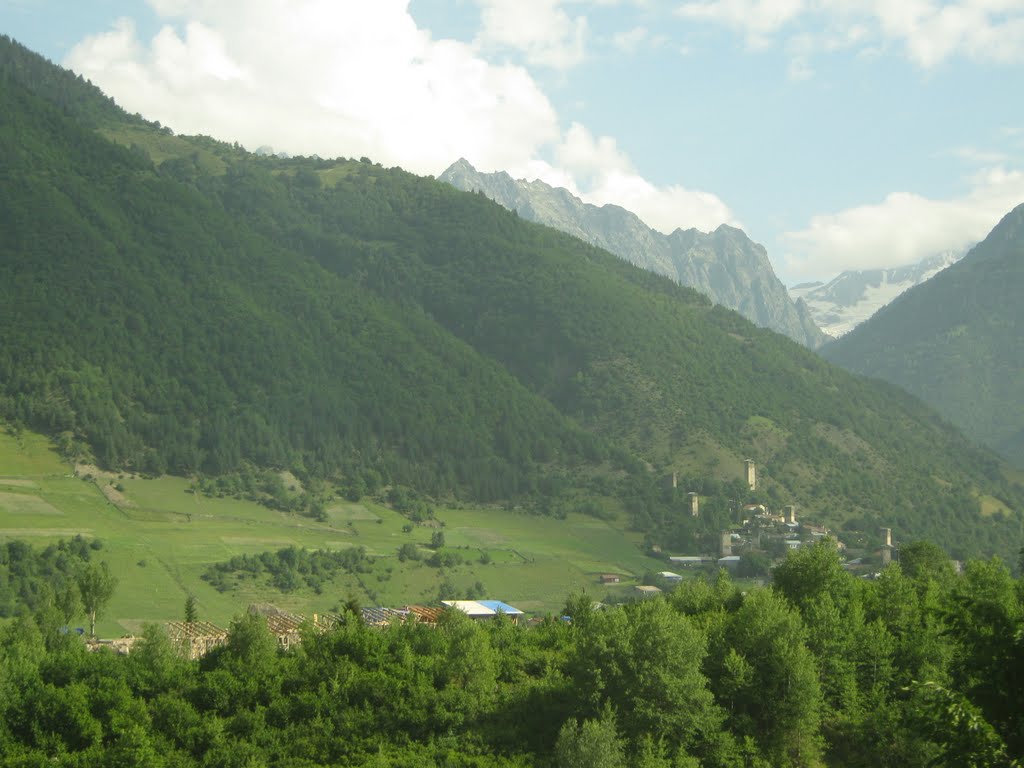 მესტია/Mestia town. Svaneti region, Georgia