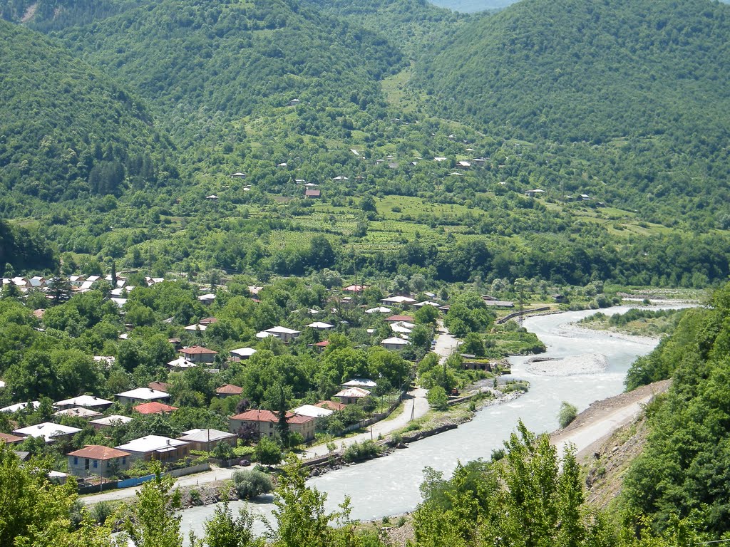 Oni, Moedani, with the Village of Komandeli in the Background