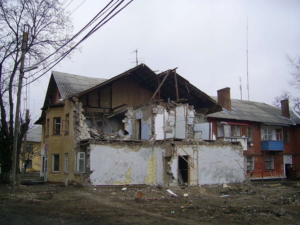 Пушкіна, 13