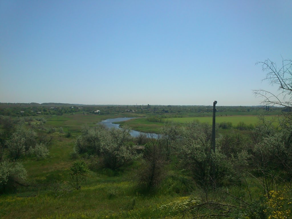 Bazavluk river near the village of Perevozskij Hutora (a suburb of Ordzhonikidze)
