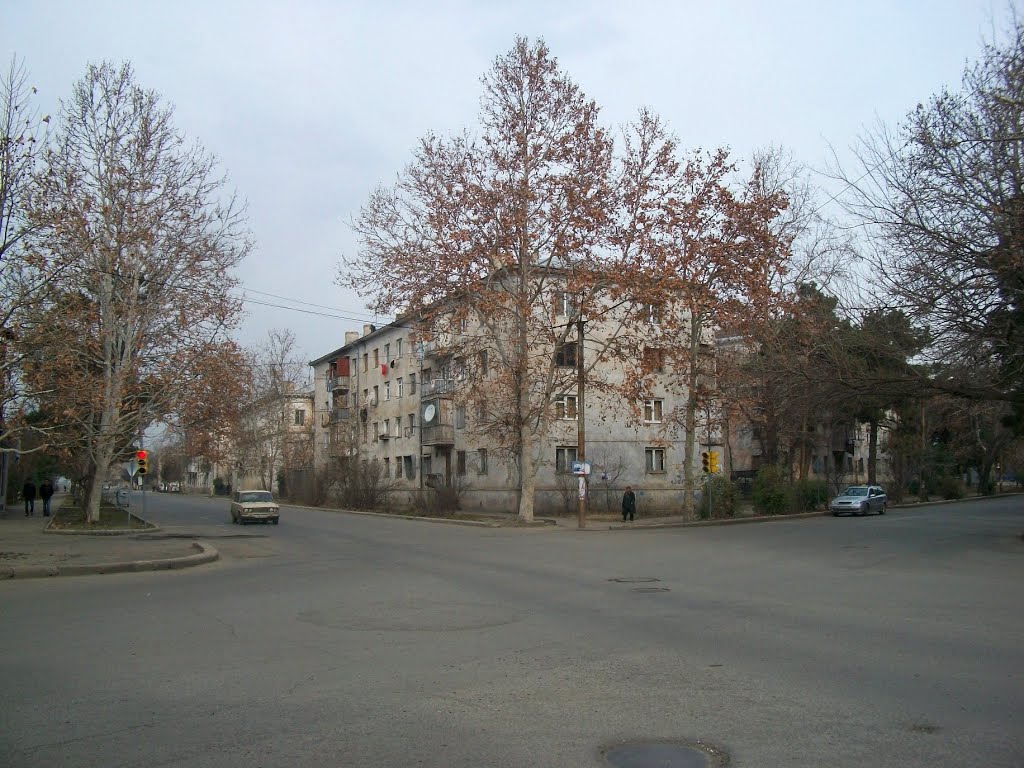 Crossroad of Rustaveli and David Gareji streets