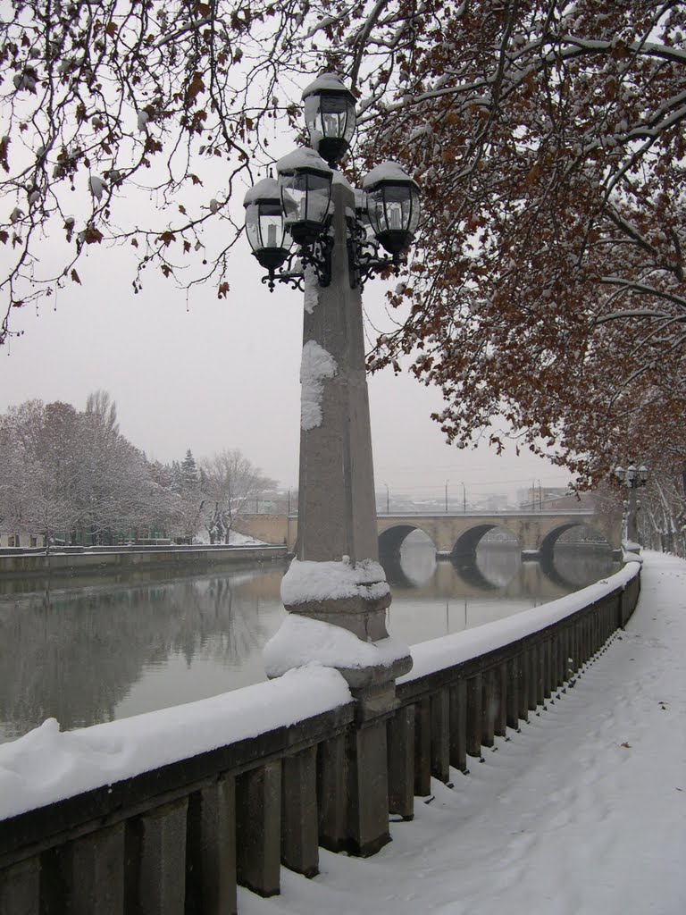 A Lantern and the River Mtkvari in snow
