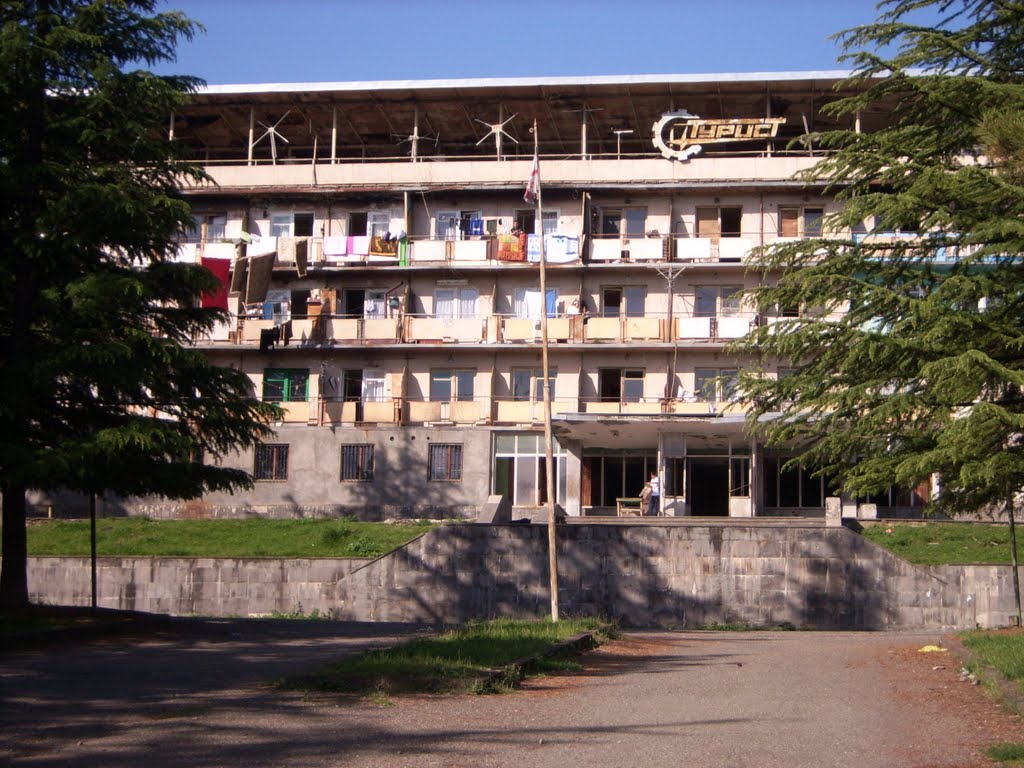 altes Intourist-Hotel, jetzt Flüchtlingsheim (2008)